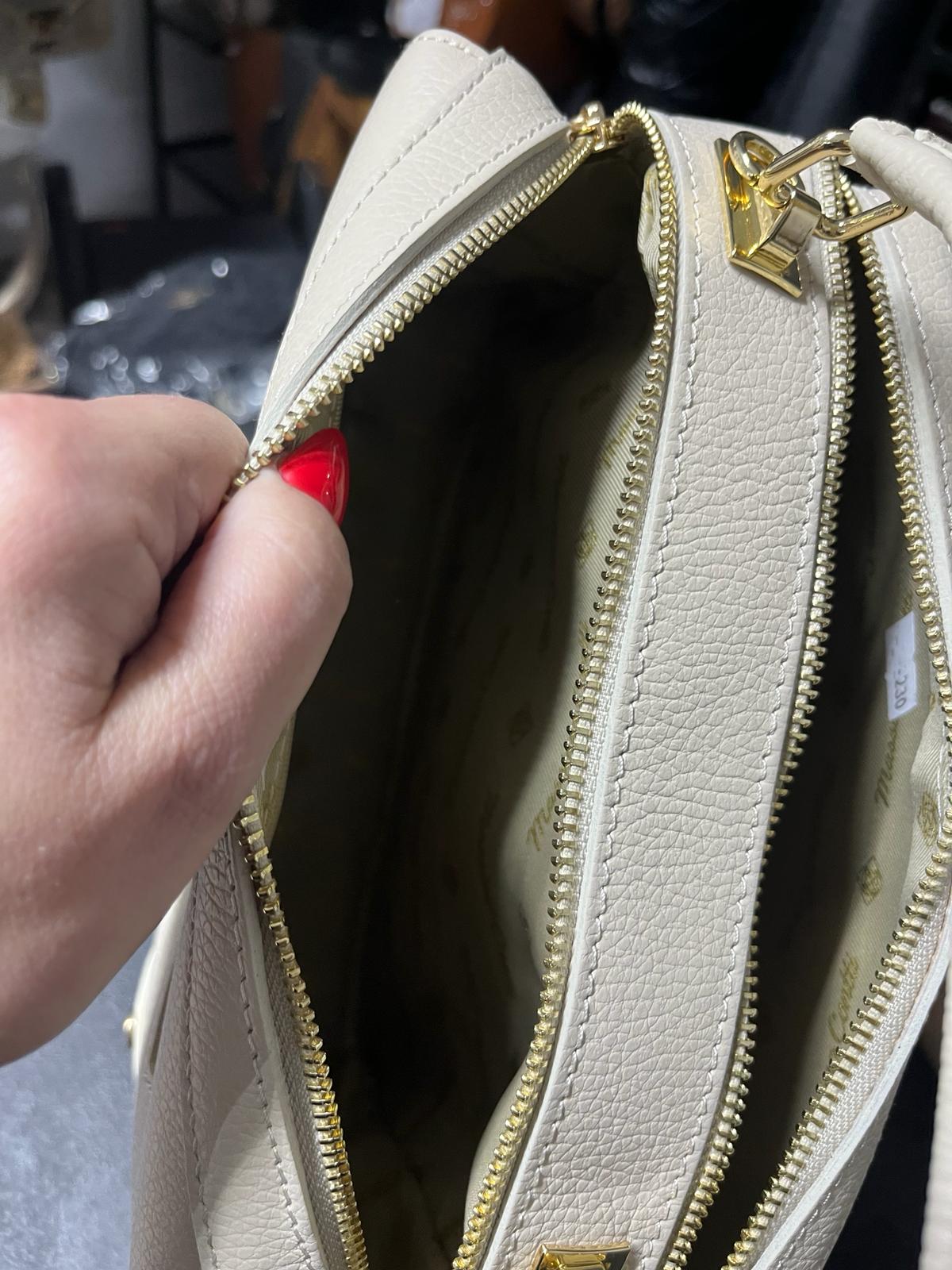 Massimo Connti torebka kuferek skóra naturalna biały