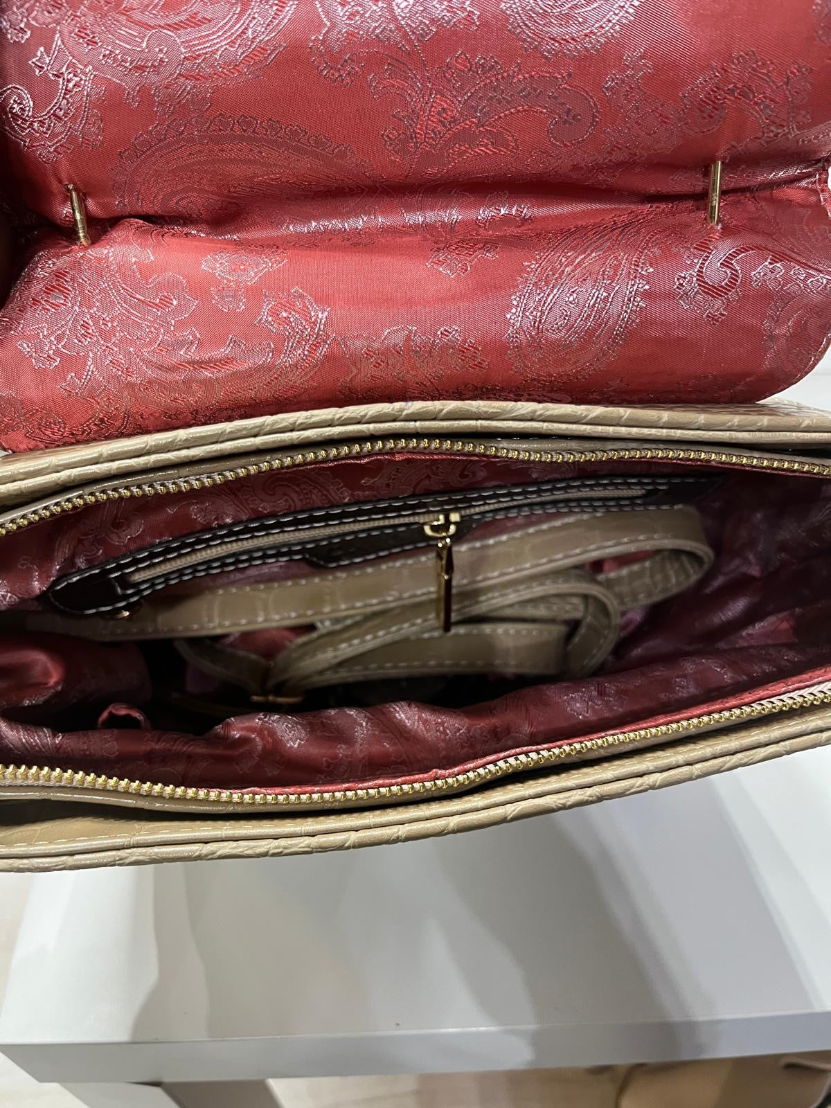 NOWOŚĆ Torebka kuferek Chiara. Eko skóra Beż