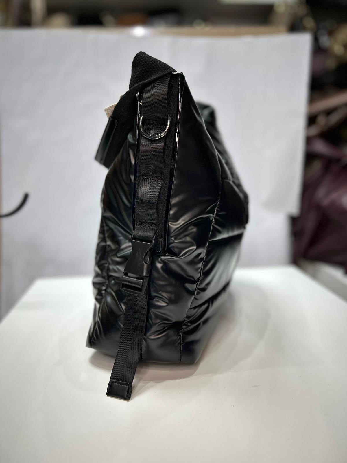 Nowość duża torba pikowana Chartów Nowal czarna