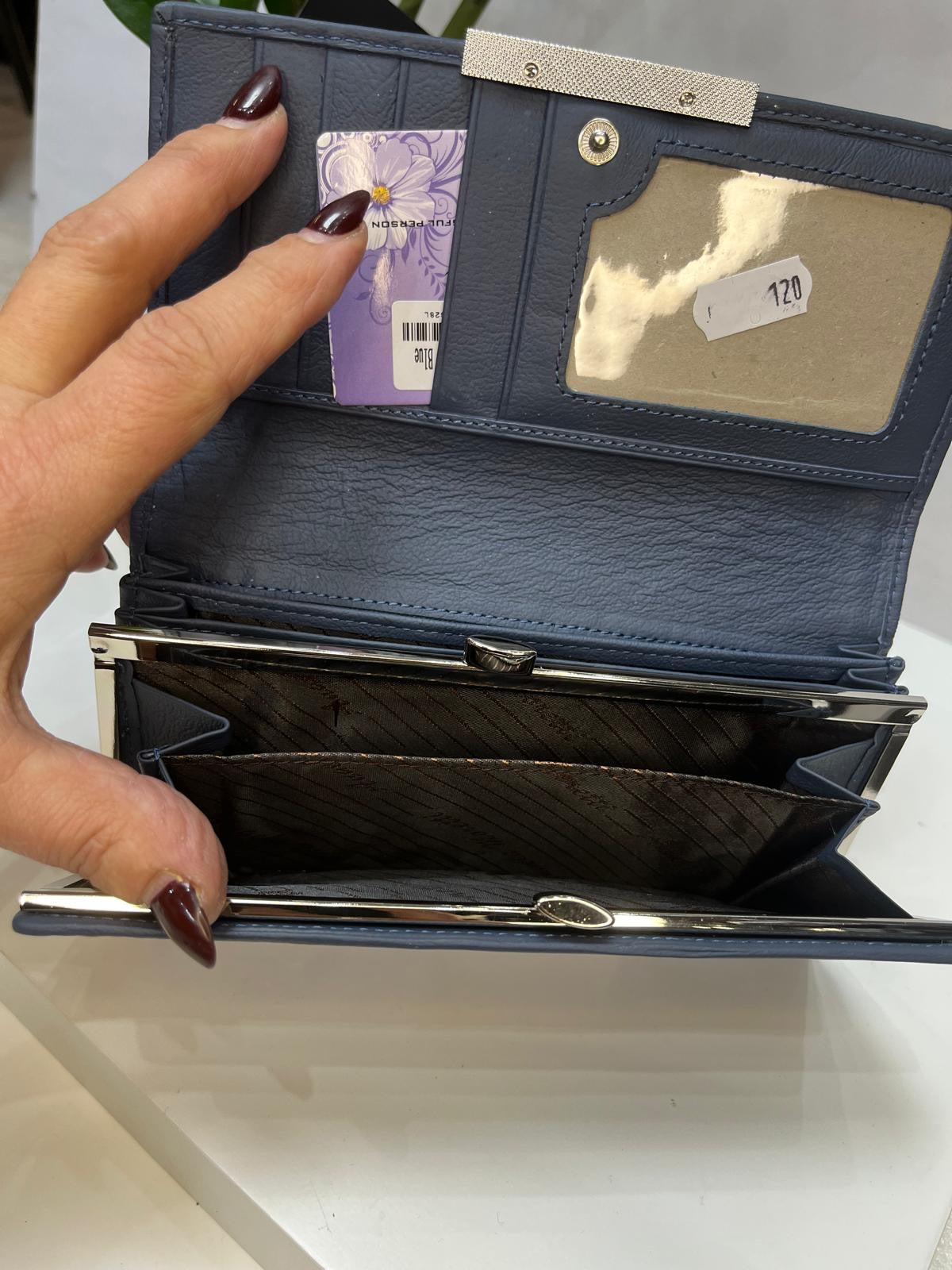 Nowość Portfel skórzany damski lakierowany czerwony