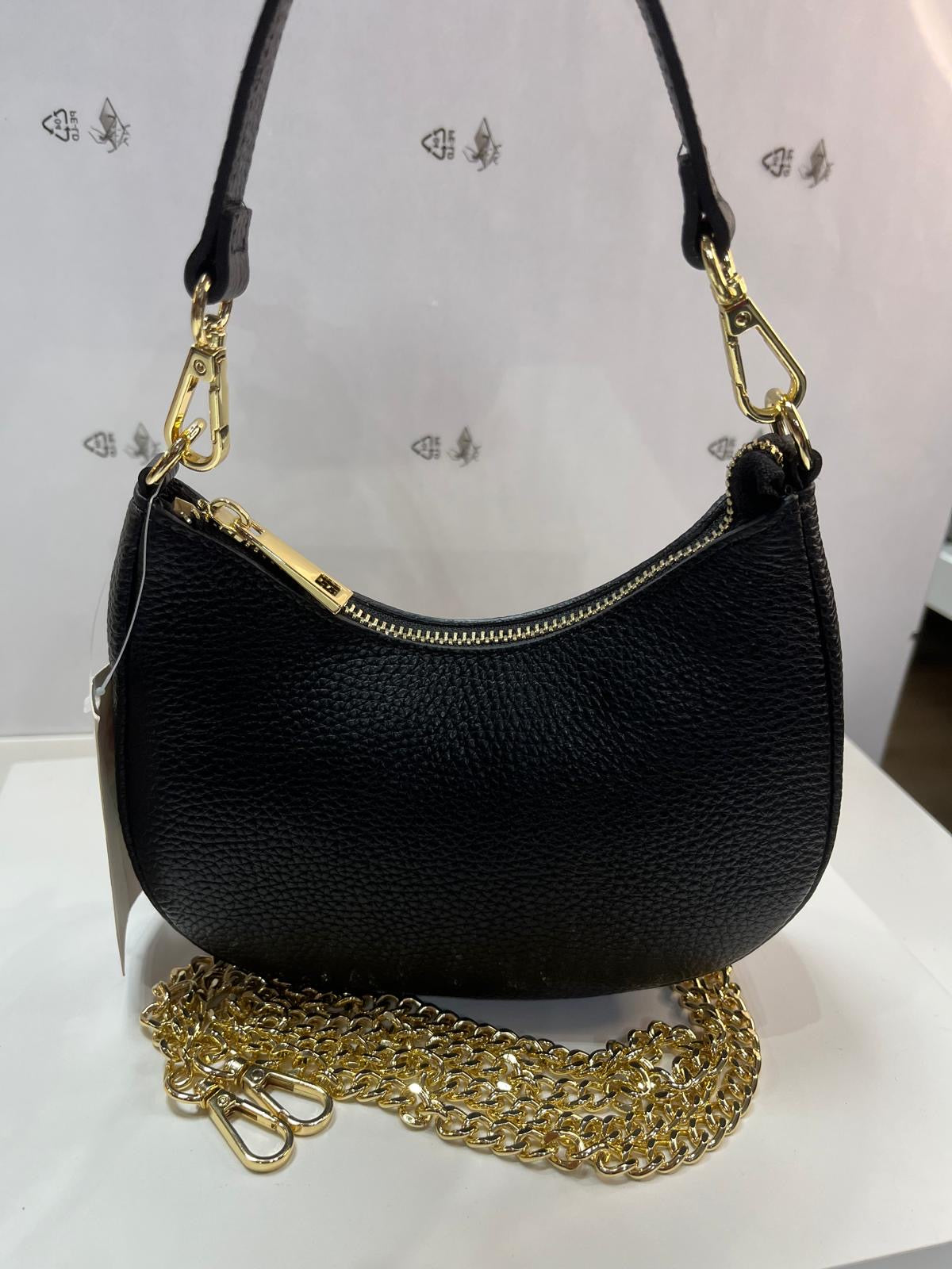 Nowość Włoska skórzana torebka VEZZE