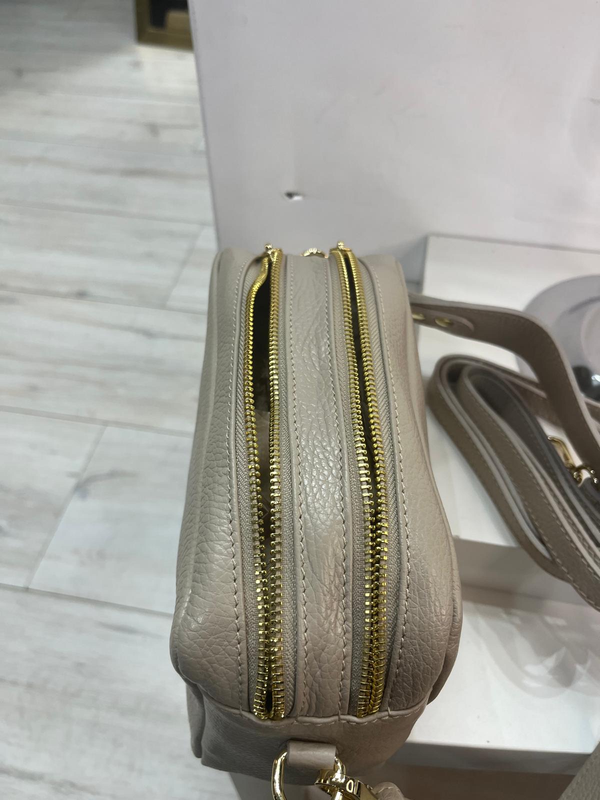 Nowość Klasyczna Włoska skórzana torebka VEZZE Chłodny Beż