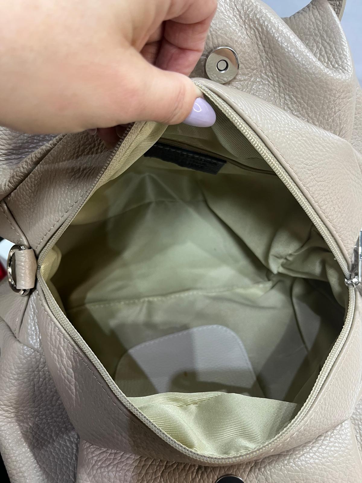 NOWOŚĆ Klasyczna torebka VEZZE ze skóry naturalnej. Ciepły Beż