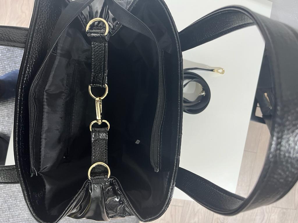 WYPRZEDAŻ LAURA BIAGGI PIKOWANA Shopperka Lakierowana