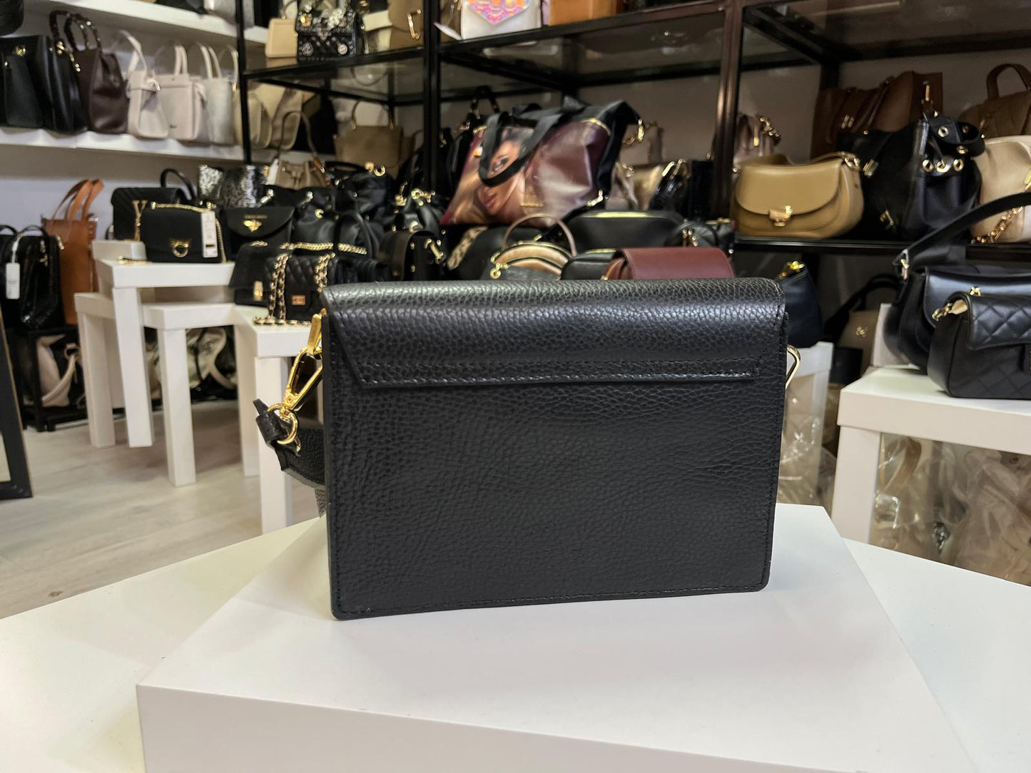 NOWOŚĆ Mała Torebka Skórzana Vezze CZARNA ITALY