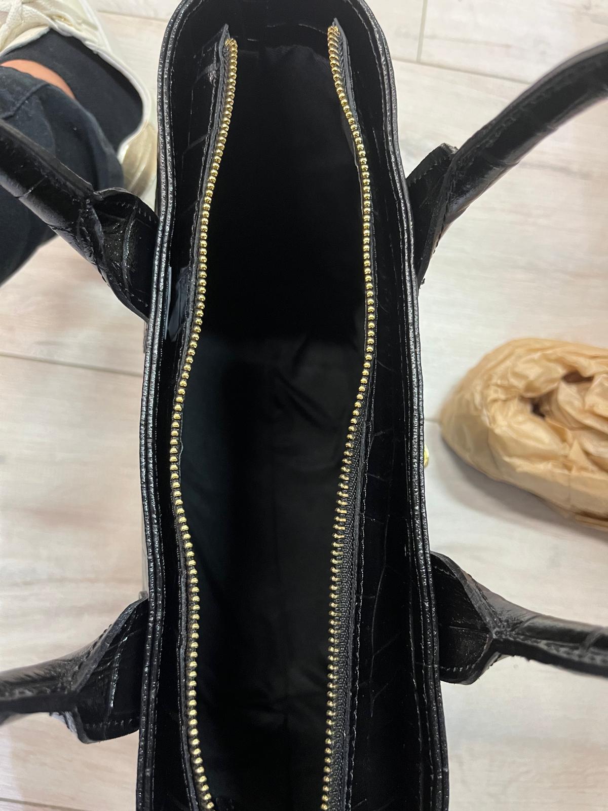 NOWOŚĆ ITALY torebka damska skórzana Torebka kuferek beżowa wzór skóry aligatora