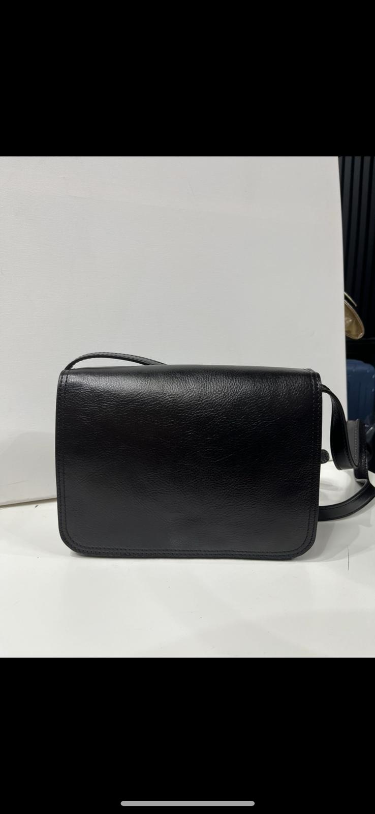 NOWOŚĆ Torebka Vezze skóra naturalna Czarny.