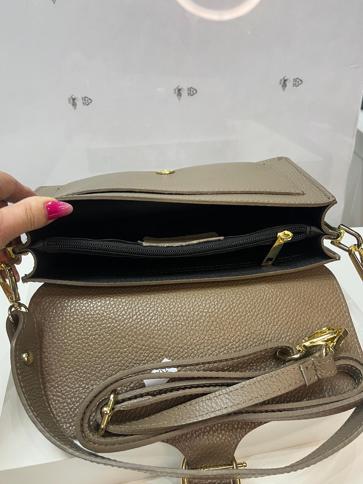 Nowość torebka skórzana VEZZE.