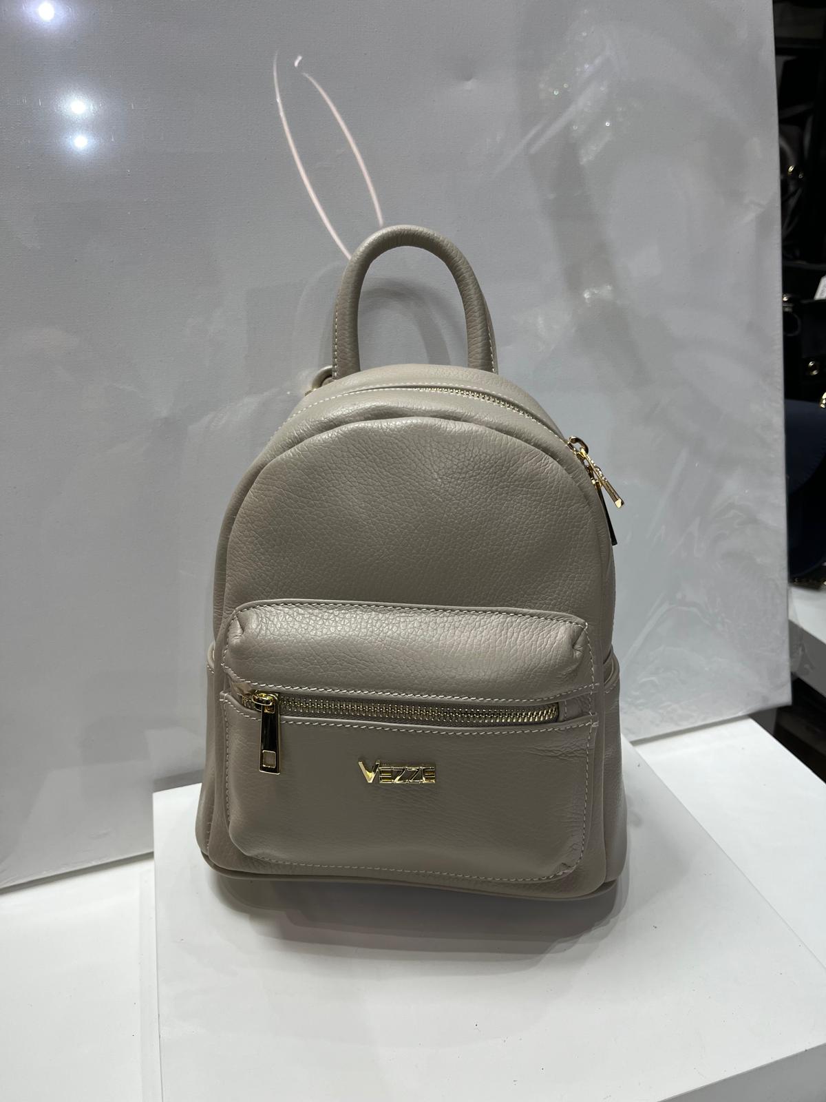 Nowość Włoska skórzany plecak VEZZE. BEŻ