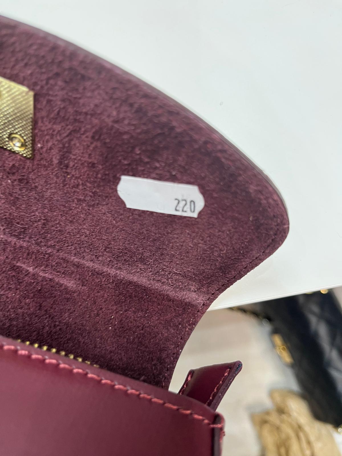 BORDO torebka skórzana licowa ze złotym okuciem ITALY