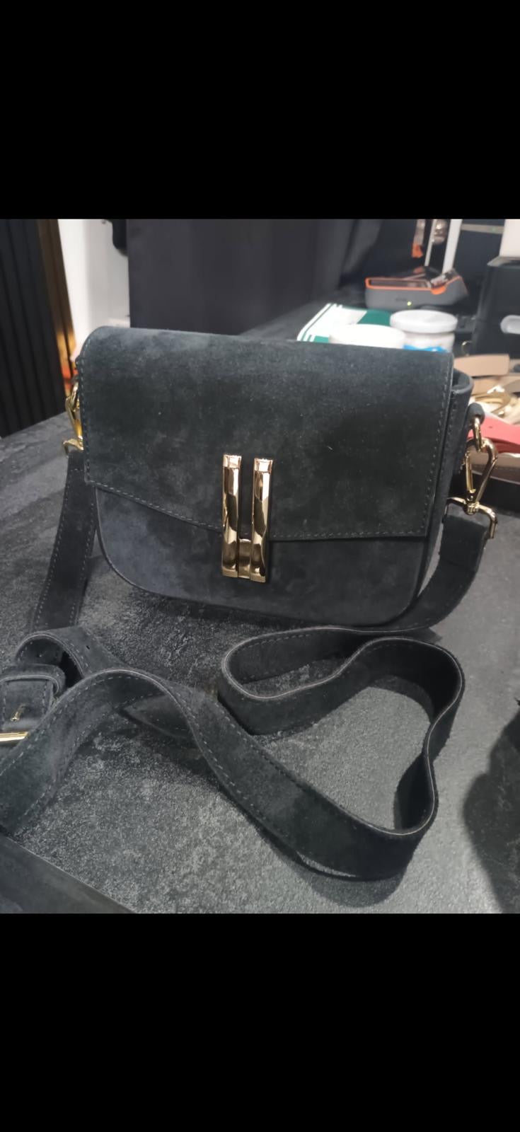 NOWOŚĆ ZAMSZ NATURALNY  Czarna