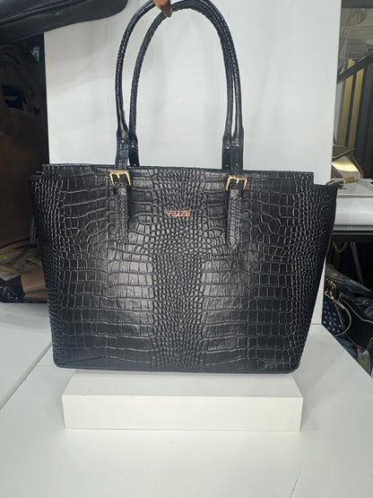 NOWOŚĆ VEZZE  skóra naturalna czarna